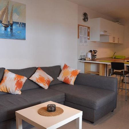 Holiday Apartment Puerta Del Sol 칼레타데푸스테 외부 사진