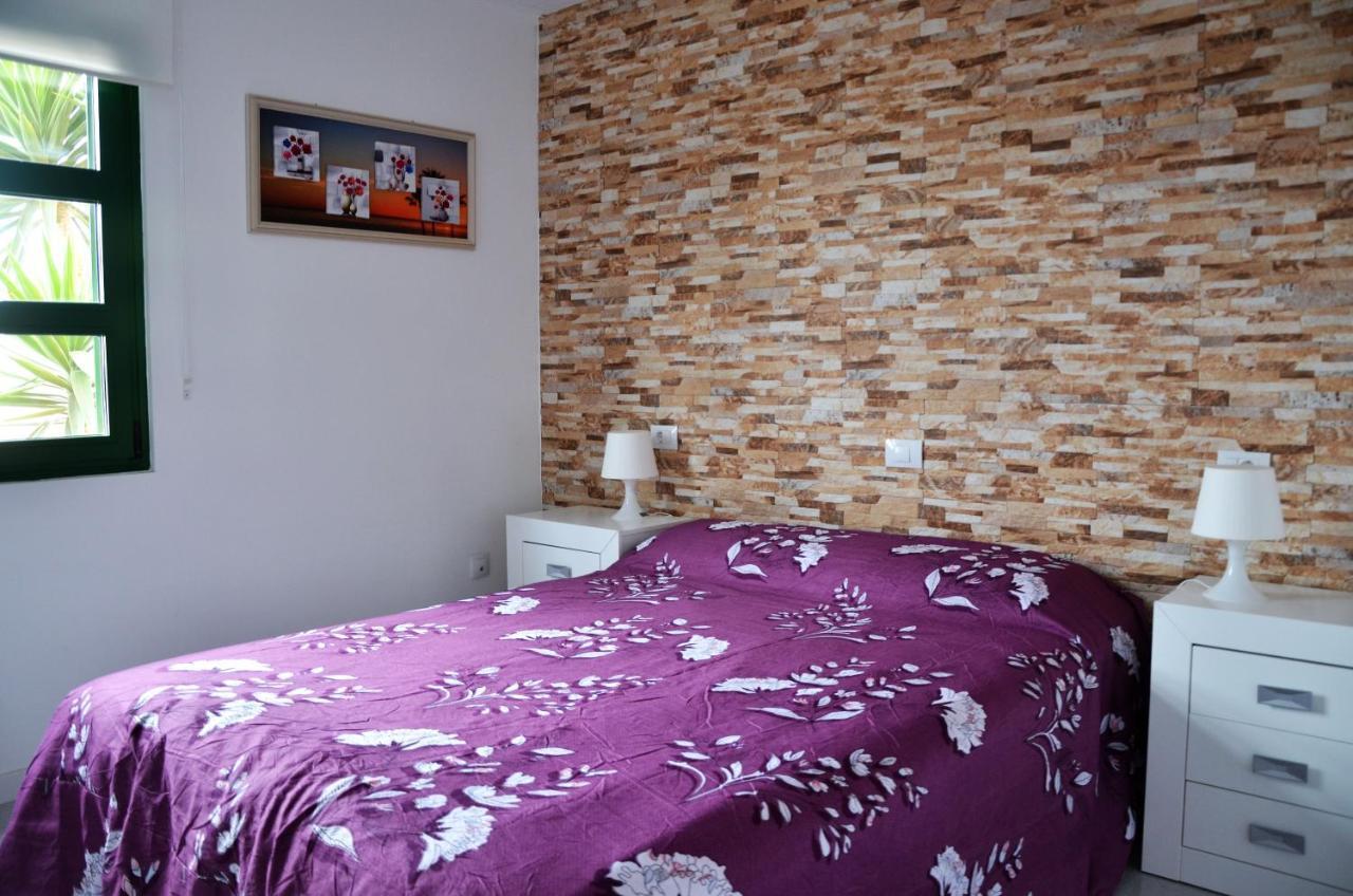 Holiday Apartment Puerta Del Sol 칼레타데푸스테 외부 사진