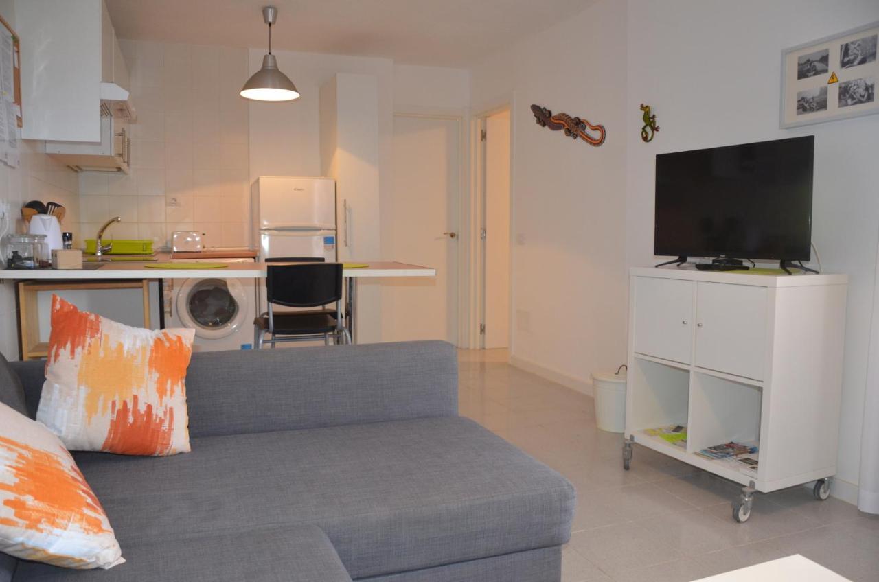 Holiday Apartment Puerta Del Sol 칼레타데푸스테 외부 사진